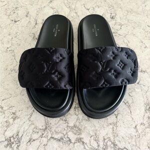 LV pool pillow slide